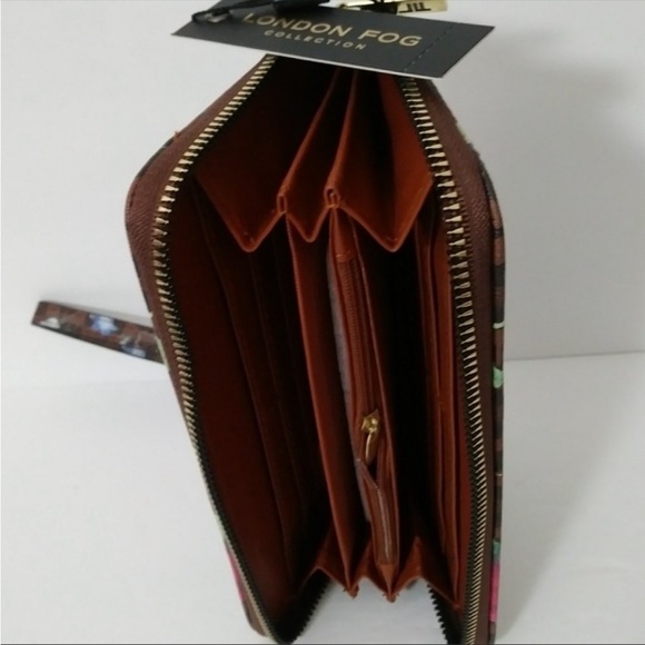 London Fog Adalia Signature Zip Around Wallet Wristlet New - Picture 5 of 10